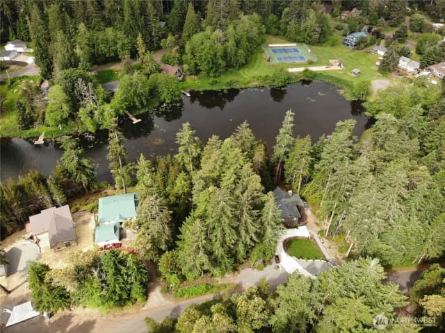 Property photo for 11018 Mathews Way, Anderson Island photo 3