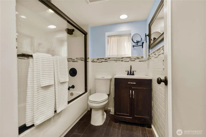 Property photo for 547 Ne 91st Street, Seattle photo 27
