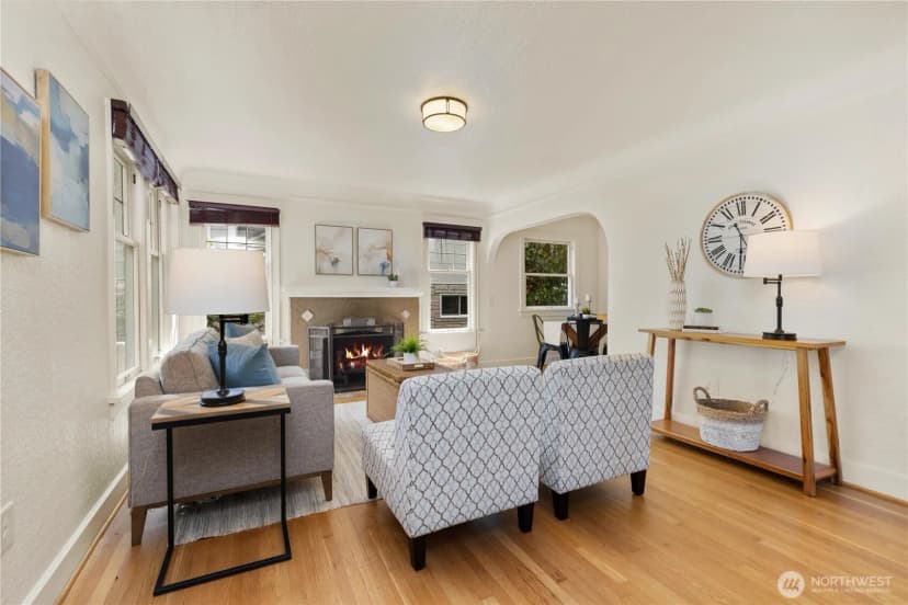 Property photo for 547 Ne 91st Street, Seattle photo 5