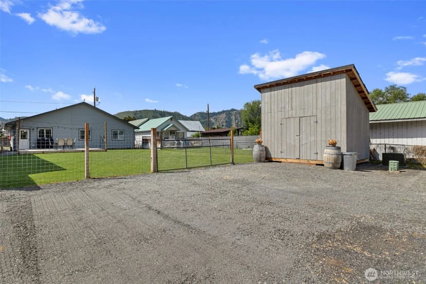 Property photo for 200 W Pleasant Avenue, Cashmere photo 28