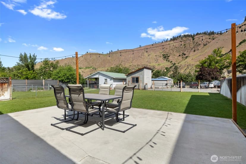Property photo for 200 W Pleasant Avenue, Cashmere photo 23