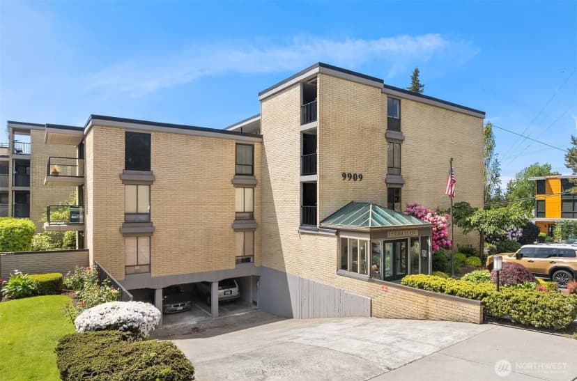 Property photo for 9909 Ne 1st #306, Bellevue photo 31