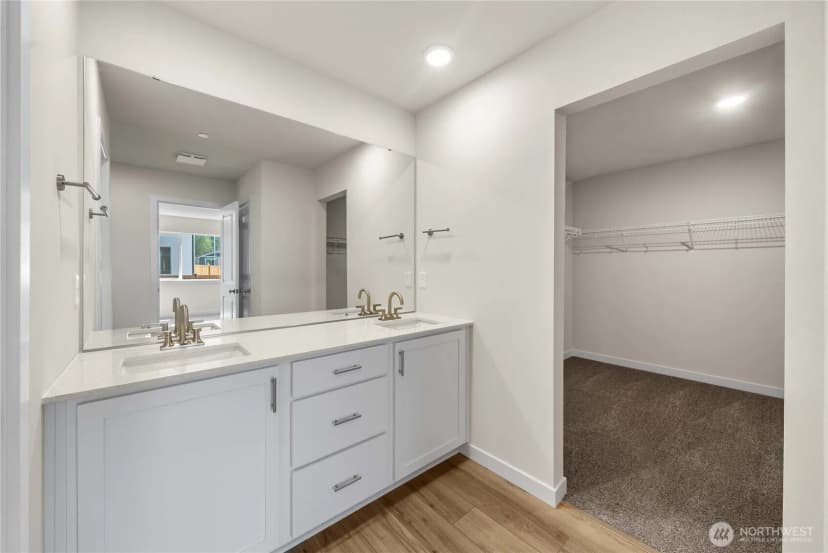 Property photo for 3971 Flat Top Drive, Bremerton photo 20