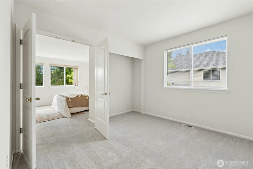 Property photo for 14708 54th Avenue Se, Everett photo 31