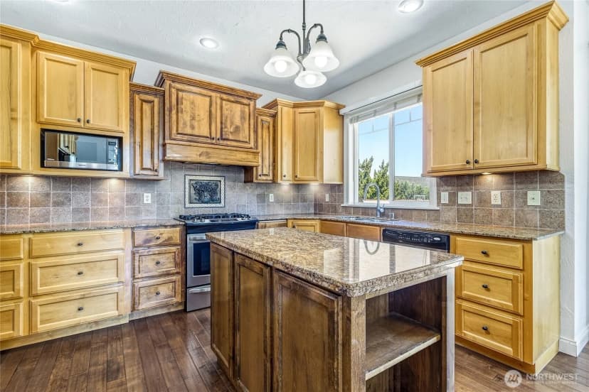 Property photo for 10 Wolf Fork Place, Walla Walla photo 6
