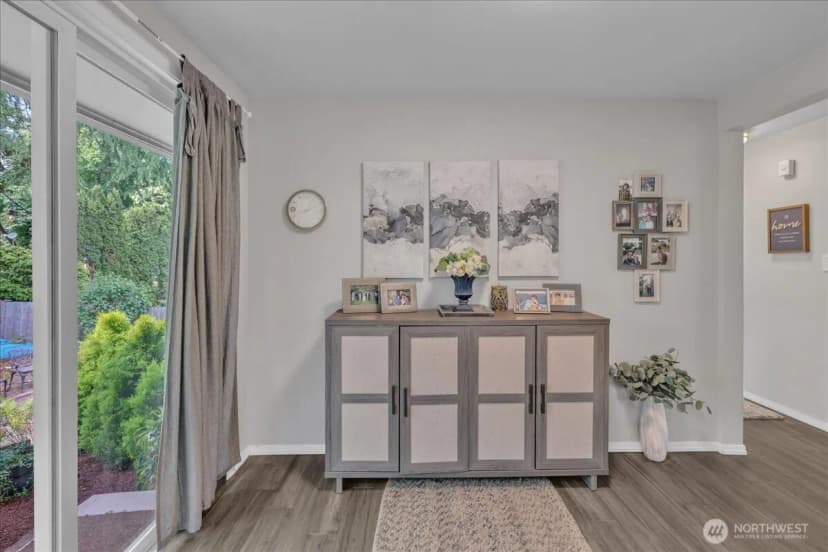 Property photo for 829 Maplewood Avenue, Kent photo 17