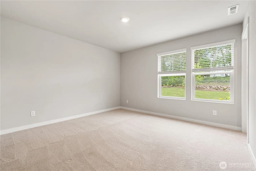 Property photo for 30003 19th Avenue S, Federal Way photo 22