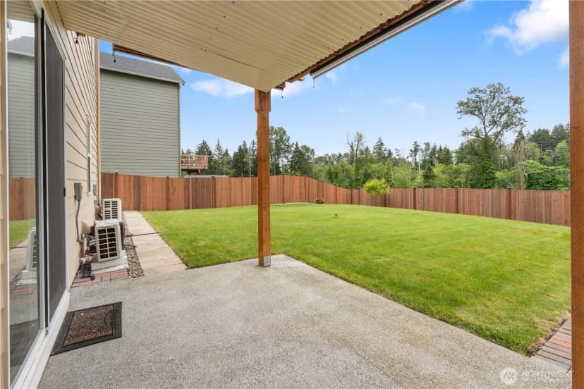 Property photo for 30003 19th Avenue S, Federal Way photo 10