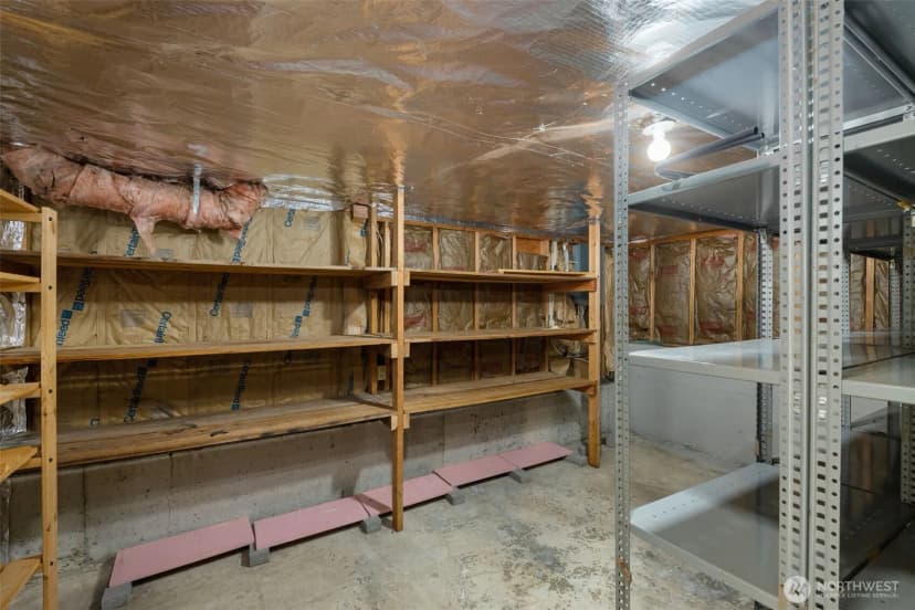 Property photo for 5221 Somerset Drive Se, Bellevue photo 33