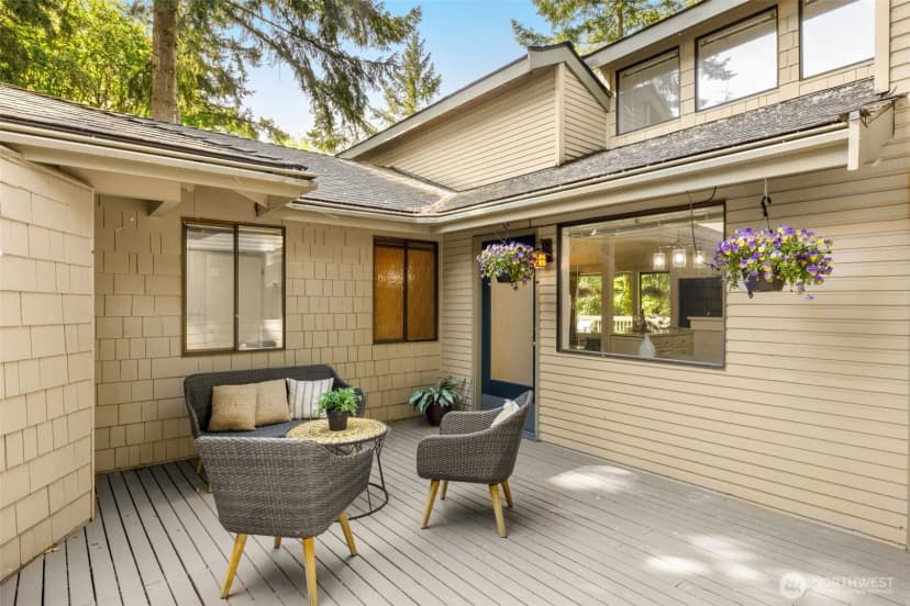 Property photo for 5221 Somerset Drive Se, Bellevue photo 38