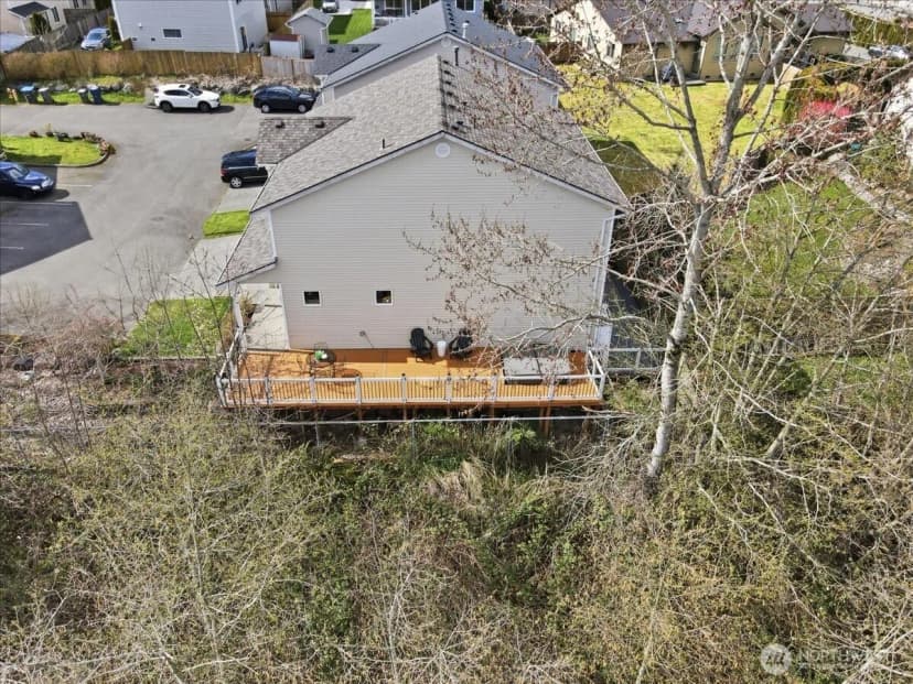 Property photo for 12105 23rd Avenue W, Everett photo 35