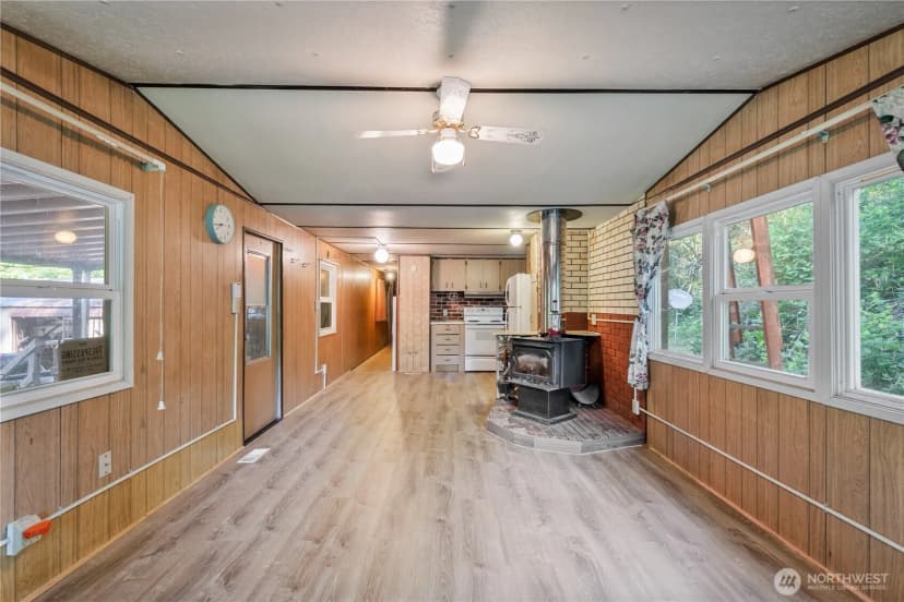 Property photo for 198 Burnett, Winlock photo 5