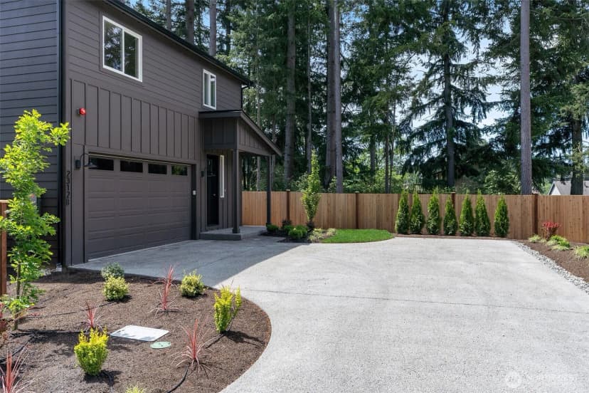 Property photo for 2312 75th Street #b, Everett photo 2