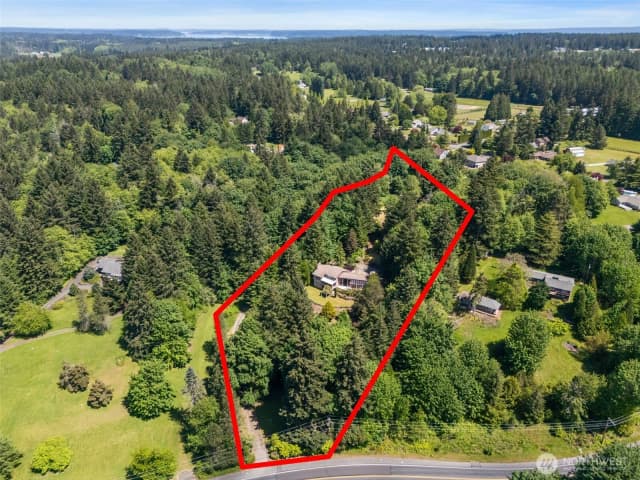 Property photo for 5420 Hawks Prairie Road Ne, Olympia photo 4