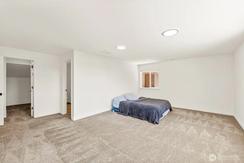 Property photo for 5420 Hawks Prairie Road Ne, Olympia photo 31