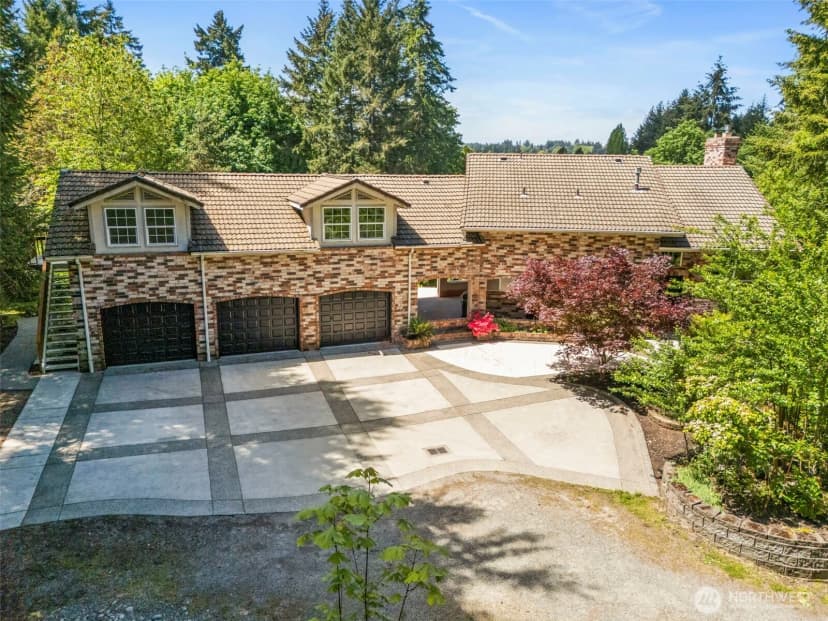 Property photo for 5420 Hawks Prairie Road Ne, Olympia