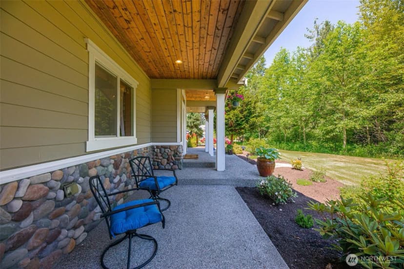 Property photo for 18421 25th Drive Nw, Stanwood photo 33