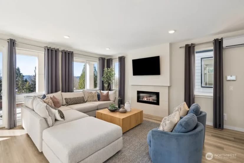 Property photo for 4004 Aberdeen Way Ne, Renton photo 10