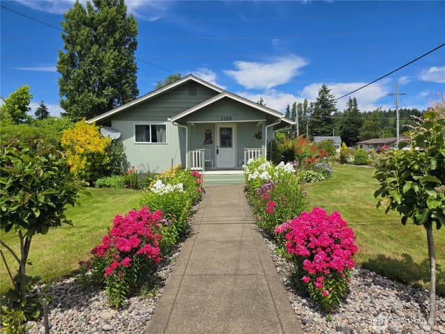 Property photo for 1102 W Anderson Street, Elma photo 3
