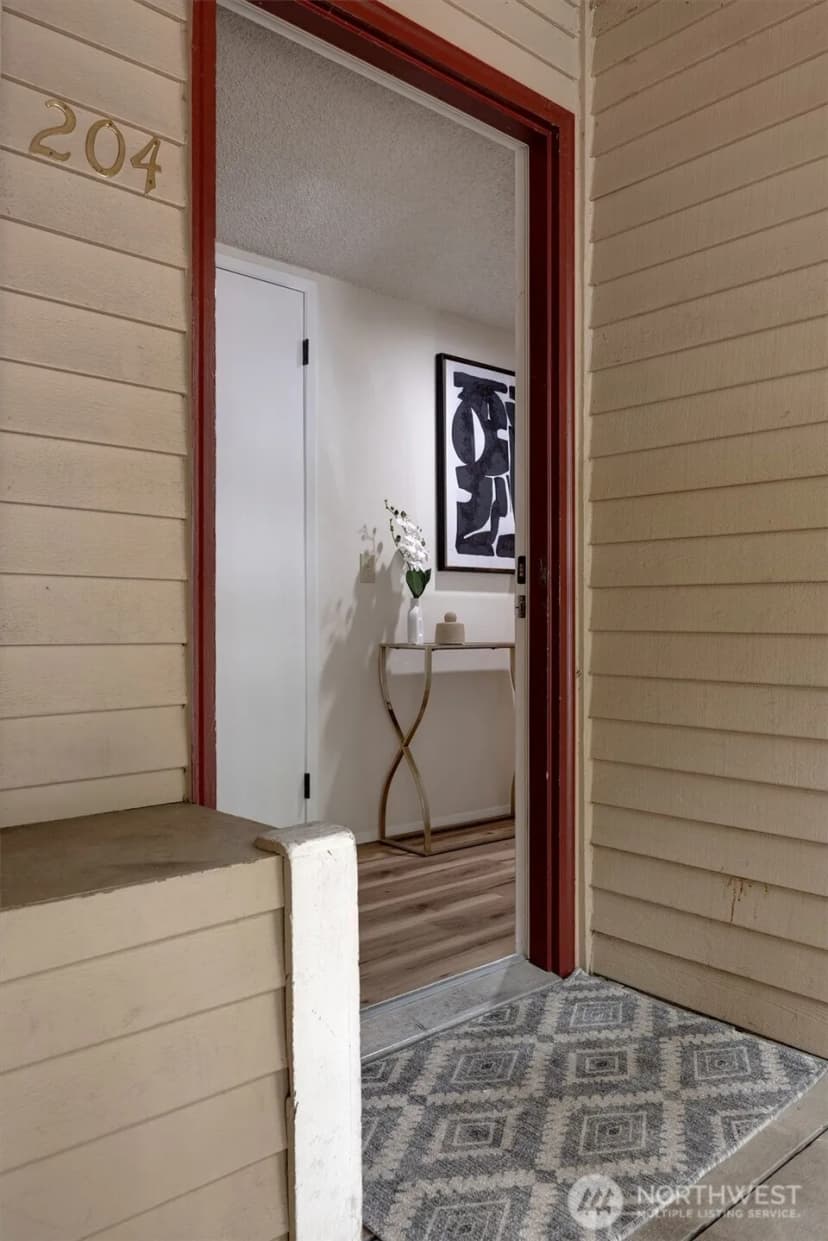 Property photo for 8642 164th Avenue Ne #b204, Redmond photo 4
