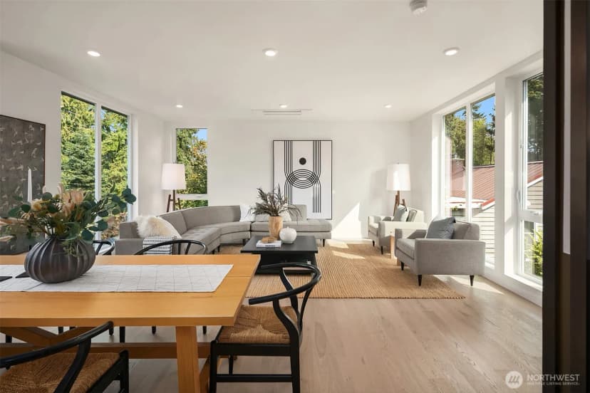 Property photo for 2030 Ne 123rd Street, Seattle photo 13