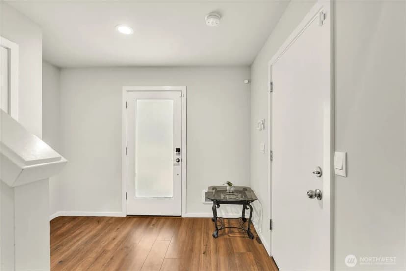 Property photo for 13628 Manor Way #a2, Lynnwood photo 3