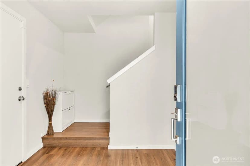 Property photo for 13628 Manor Way #a2, Lynnwood photo 4