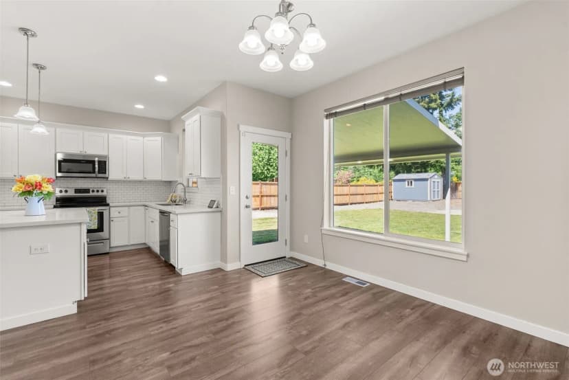 Property photo for 107 Brodie Street Se, Rainier photo 9