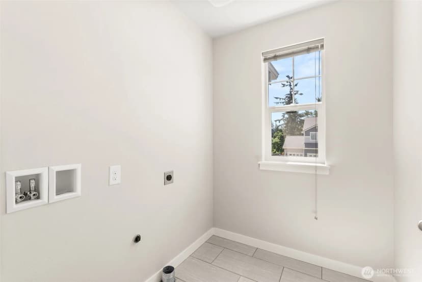Property photo for 107 Brodie Street Se, Rainier photo 25