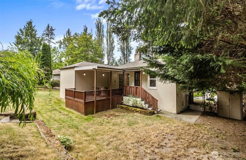 Property photo for 8800 Ravenna Avenue Ne, Seattle photo 19