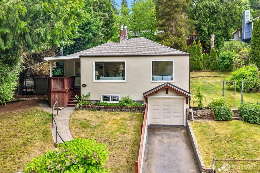 Property photo for 8800 Ravenna Avenue Ne, Seattle photo 21