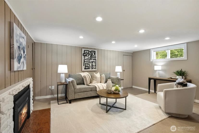 Property photo for 8800 Ravenna Avenue Ne, Seattle photo 13