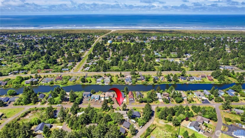 Property photo for 444 Canal Drive Se, Ocean Shores photo 39