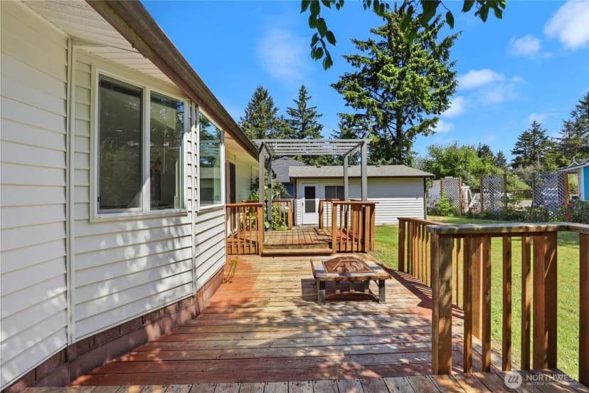 Property photo for 444 Canal Drive Se, Ocean Shores photo 32