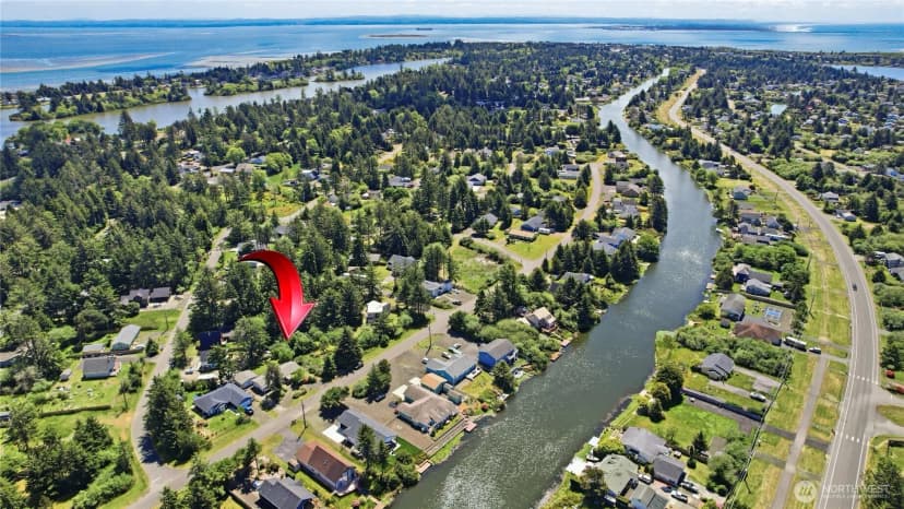 Property photo for 444 Canal Drive Se, Ocean Shores photo 38
