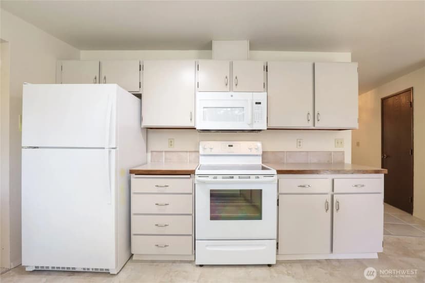 Property photo for 444 Canal Drive Se, Ocean Shores photo 14
