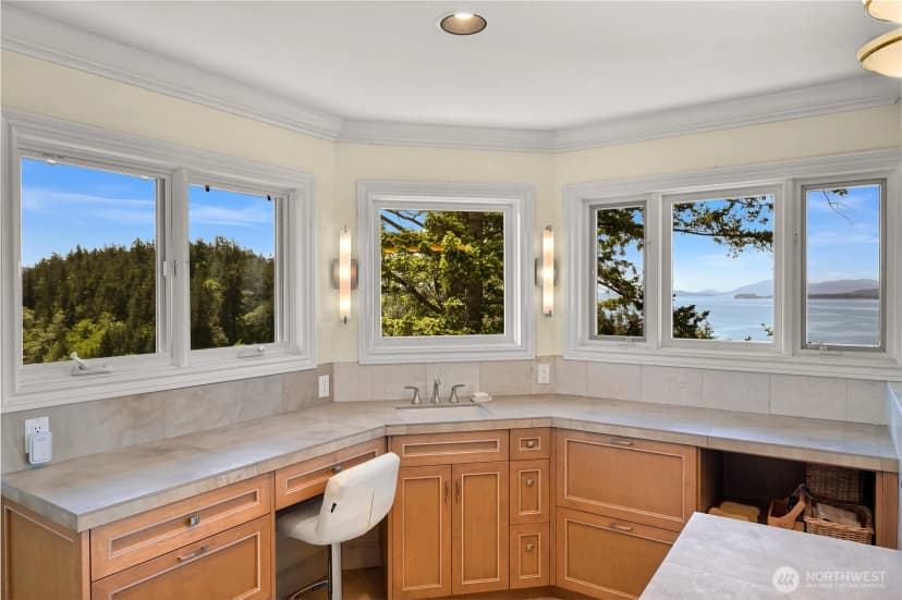 Property photo for 420 S Clarkwood Drive, Bellingham photo 27