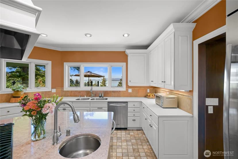 Property photo for 420 S Clarkwood Drive, Bellingham photo 20
