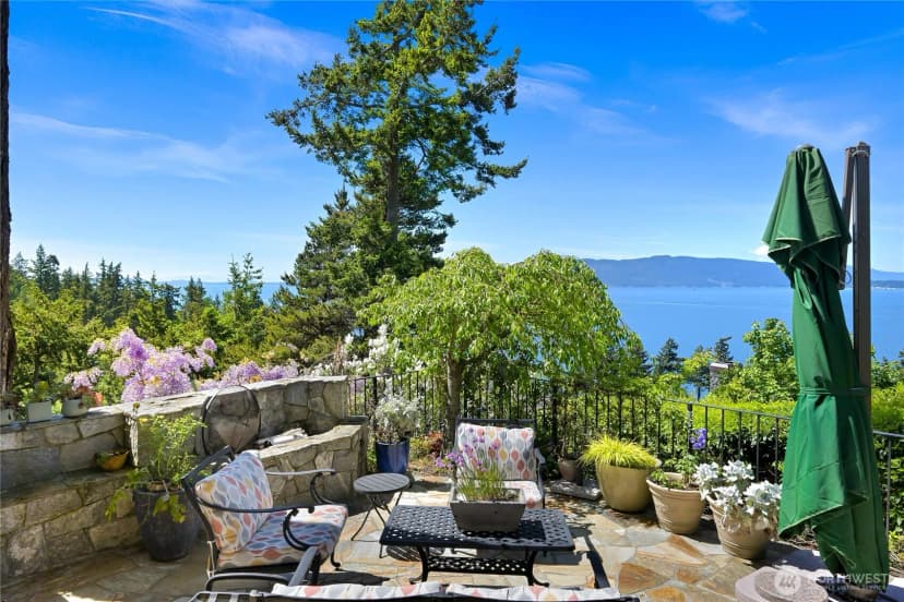 Property photo for 420 S Clarkwood Drive, Bellingham photo 6