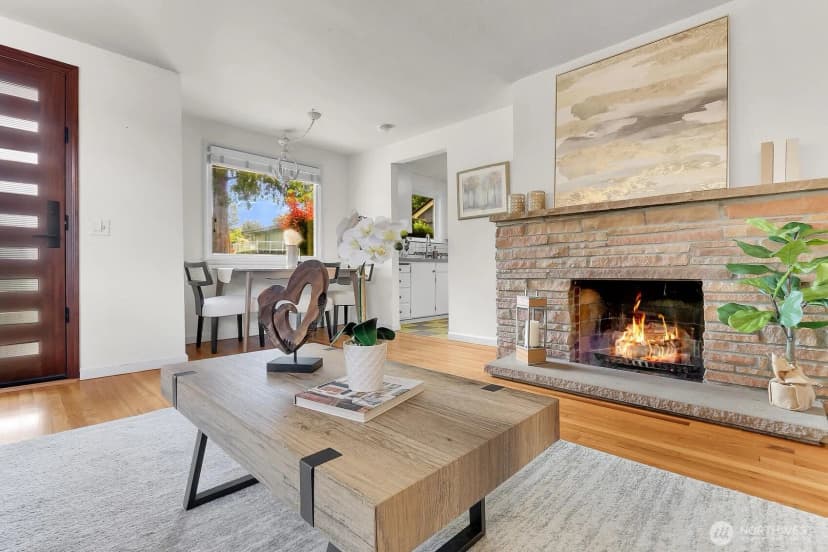 Property photo for 10515 1st Avenue Nw, Seattle photo 6