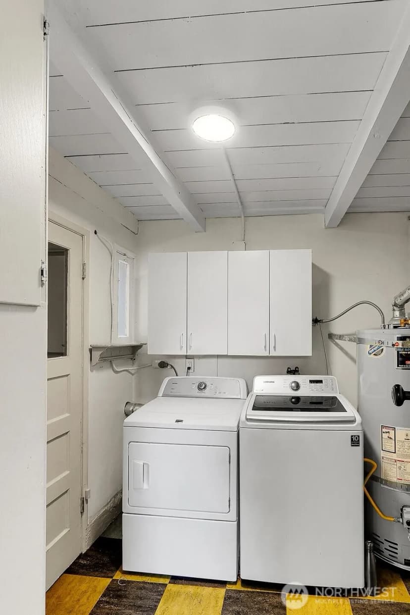 Property photo for 10515 1st Avenue Nw, Seattle photo 25