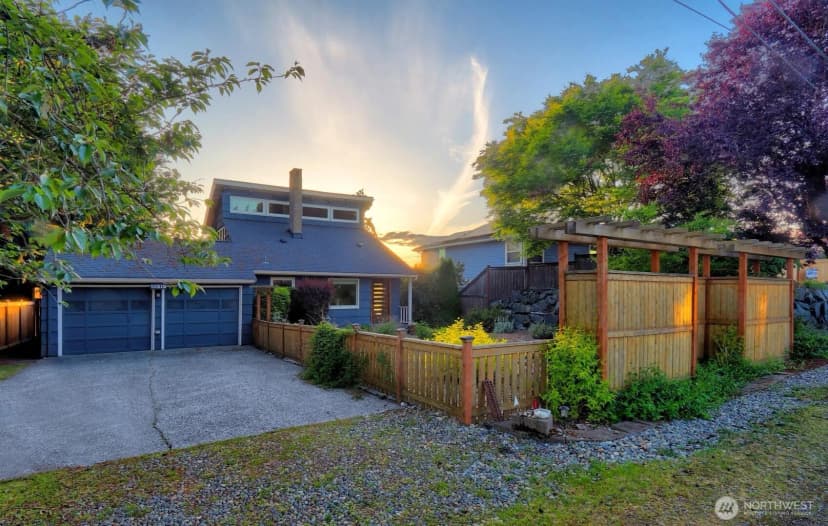 Property photo for 10515 1st Avenue Nw, Seattle photo 34
