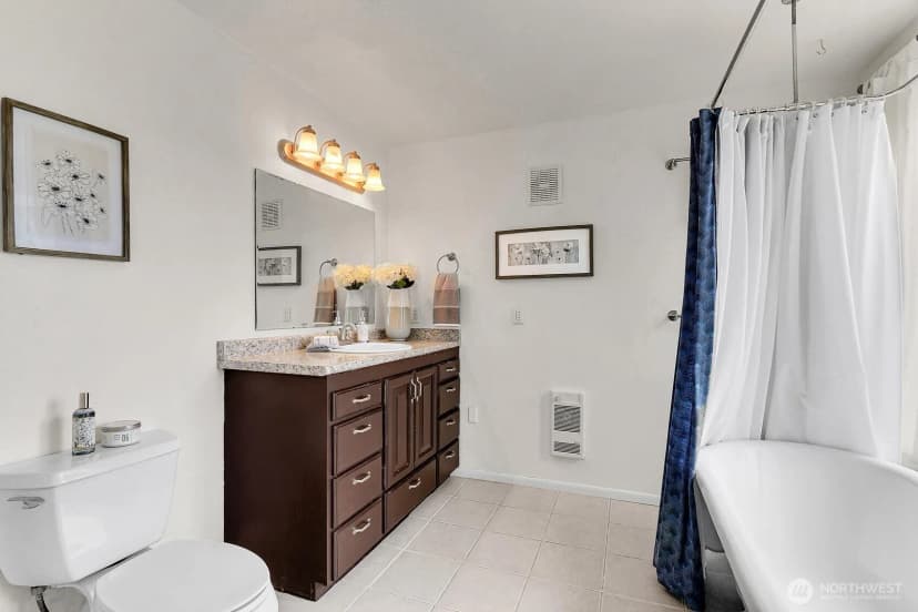 Property photo for 10515 1st Avenue Nw, Seattle photo 18