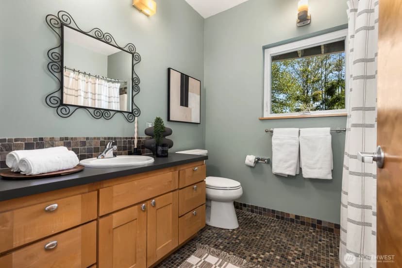 Property photo for 15504 Se 18th Street, Bellevue photo 20