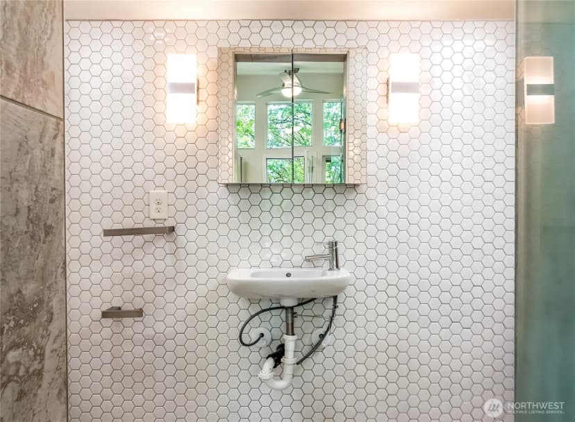 Property photo for 3855 21st Avenue Sw, Seattle photo 17