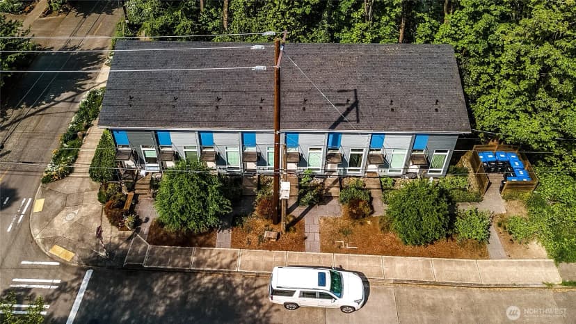 Property photo for 3855 21st Avenue Sw, Seattle photo 30