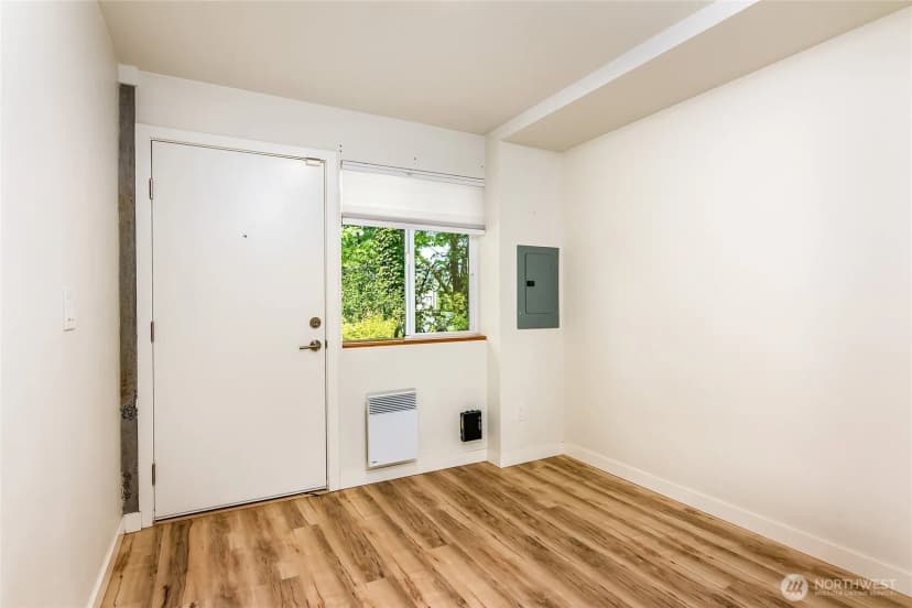 Property photo for 3855 21st Avenue Sw, Seattle photo 20