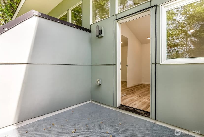 Property photo for 3855 21st Avenue Sw, Seattle photo 24
