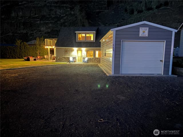 Property photo for 453 Hunter Avenue Sw, Quincy photo 2