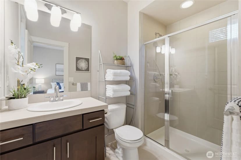 Property photo for 13424 Ne 80th Street, Redmond photo 29